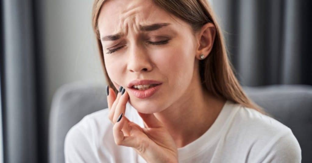Throbbing Tooth Pain (Relief) Treatment