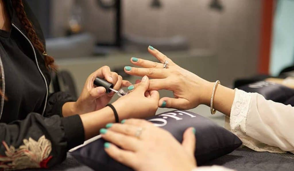 Nail Salons Near Me