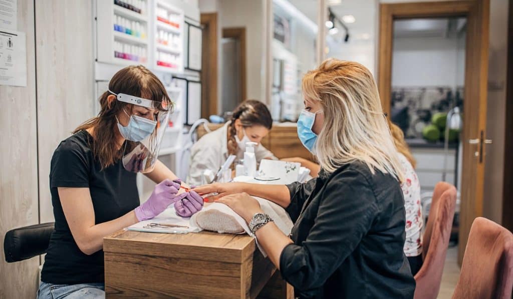 Nail Salons Near Me
