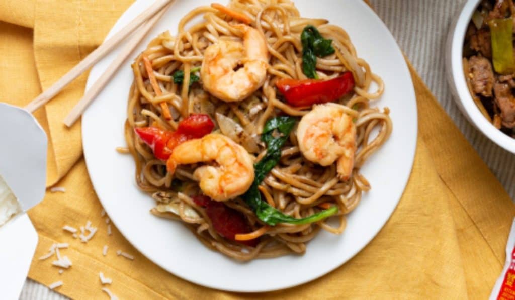 Chinese Food Delivery Near Me: Top Dishes & Deals