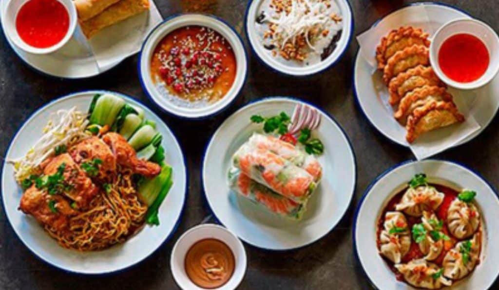 Chinese & Asian Food Near Me: Soup, Buffets & Family-Friendly Options